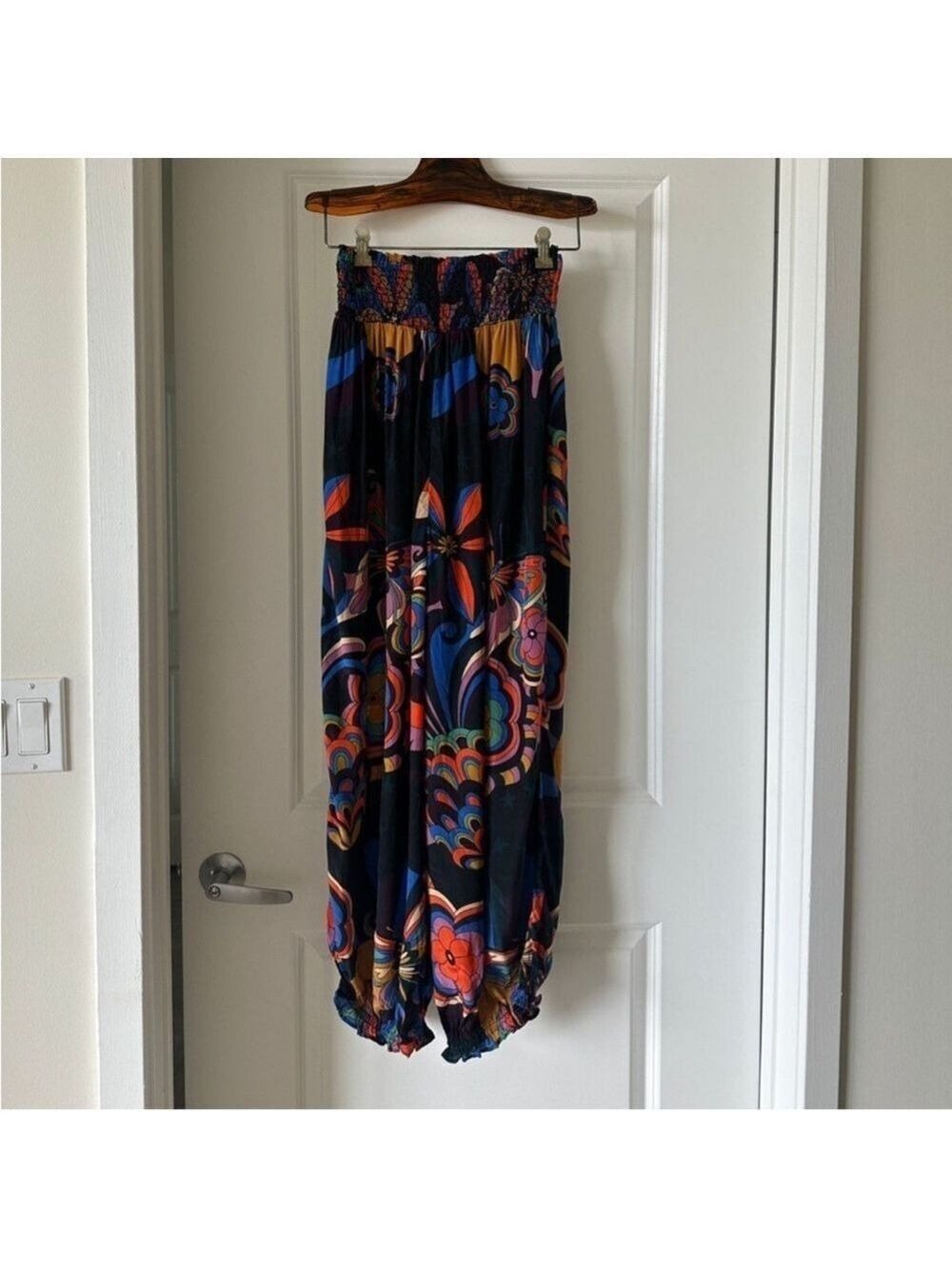 Farm Rio Black 70s Vibe Pants - Picture 7 of 7